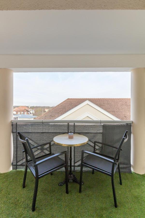 Double Studio 6 Persons Near Disney - Fairytale Factory Μπισί-Σεν Ζορζ Εξωτερικό φωτογραφία